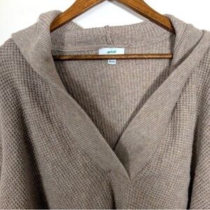 Aerie V-Neck Sweater in Soft Tan